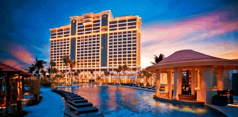 Review Resort Ở Hồ Tràm về chất lượng dịch vụ và giá cả?